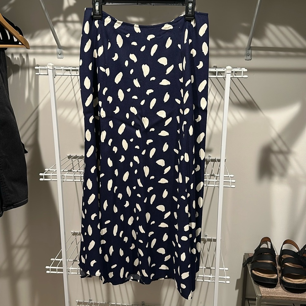 Reformation skirt - Size 10